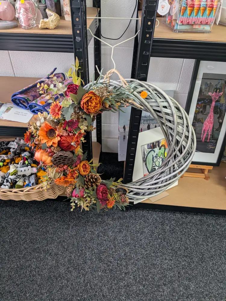 Autumn wreath and decorative mirror